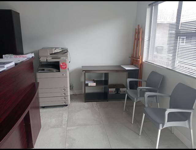 940M² OFFICE FOR SALE IN CAMBRIDGE